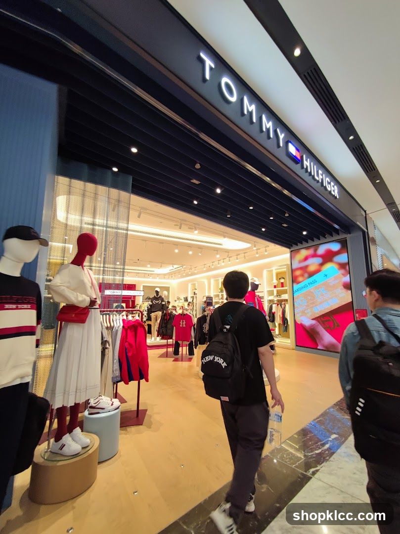 Tommy Hilfiger