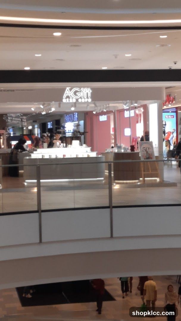 AGift Store Display