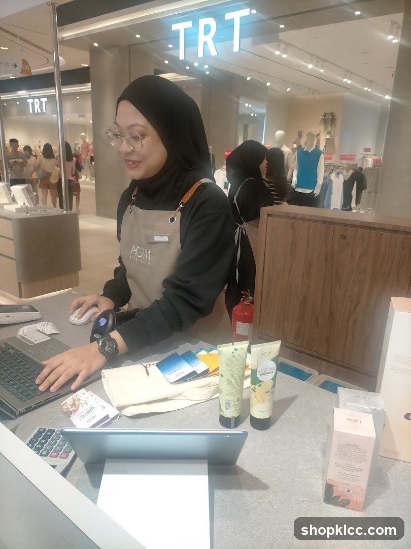 Cashier at TRT Store