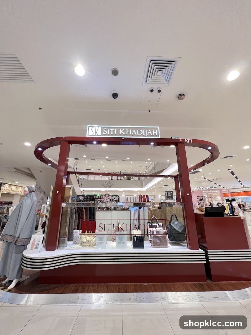 Siti Khadijah Store Display