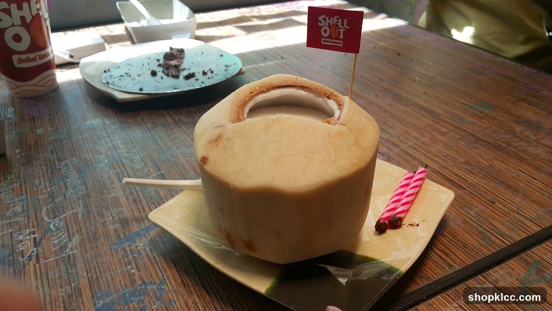 Coconut Drink with Shell Out Flag