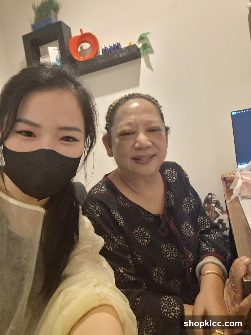 Two women posing for a selfie