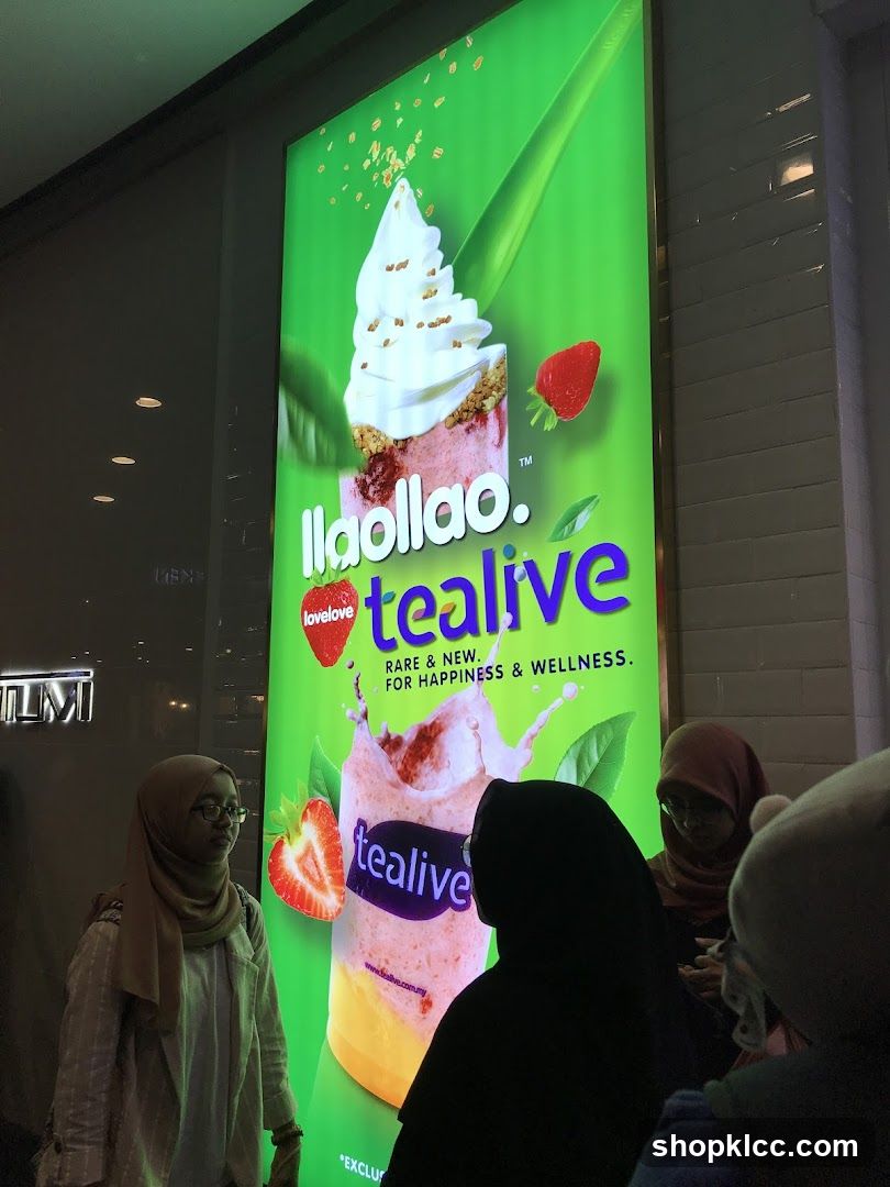 Advertisement for llaollao and tealive