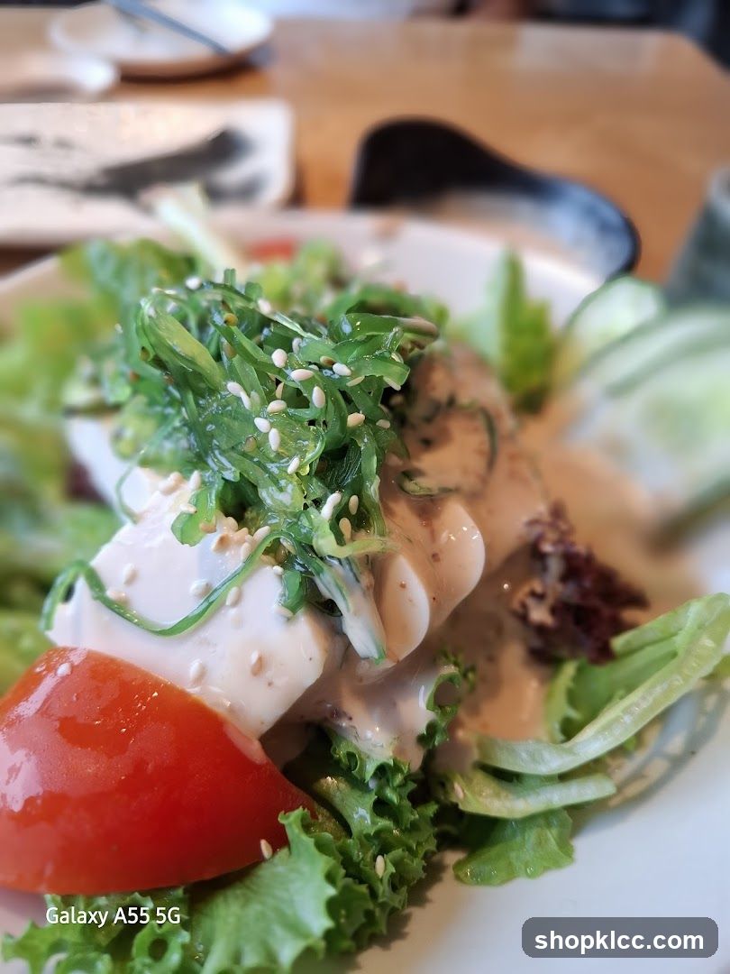 Tofu and Seaweed Salad