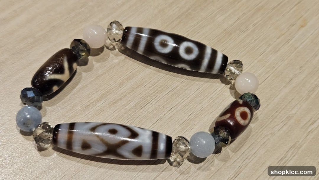 Bracelet with Dzi Beads