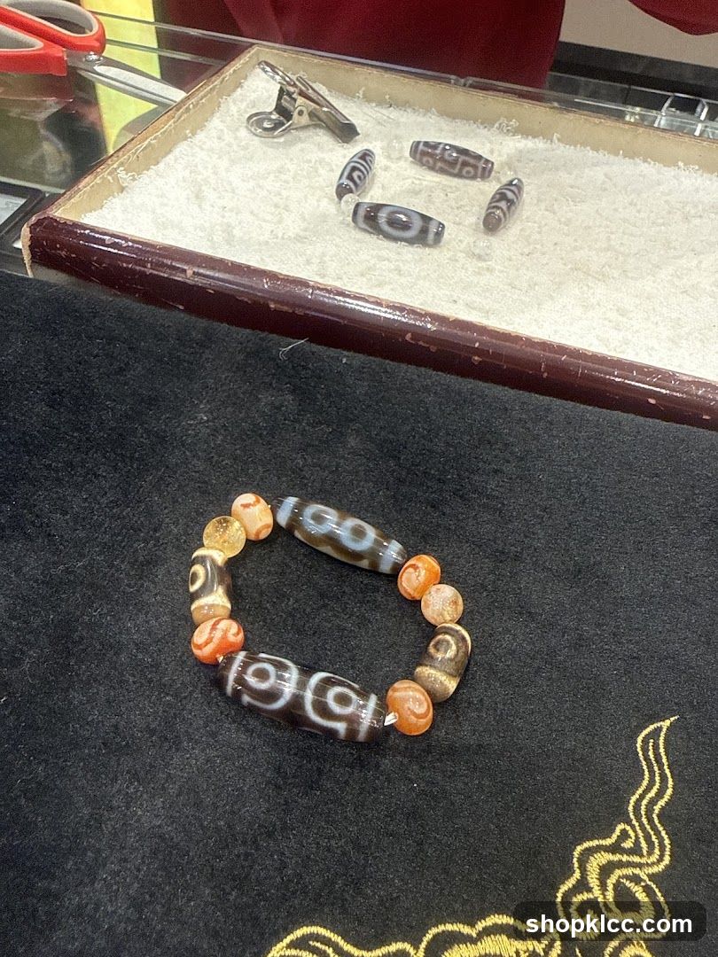 Bracelet and loose beads