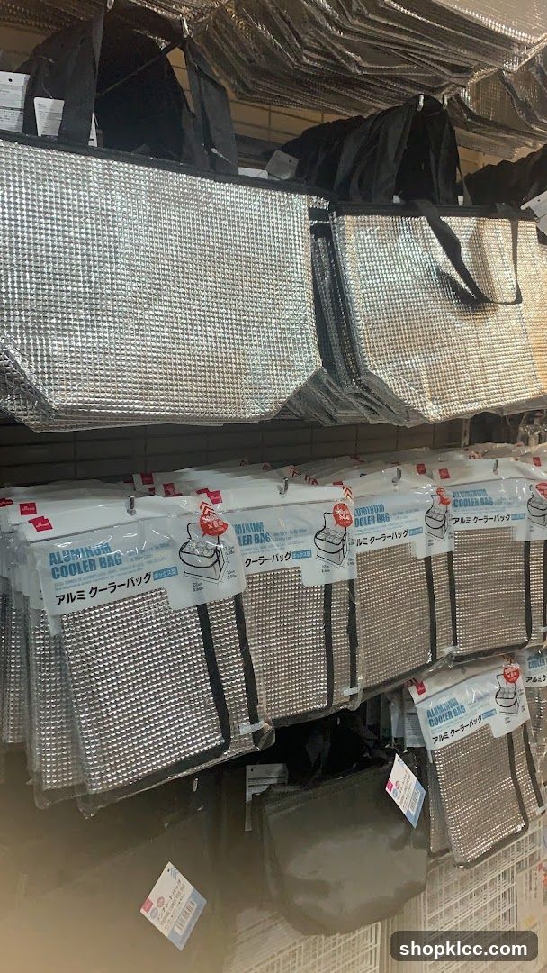 Cooler Bags Display