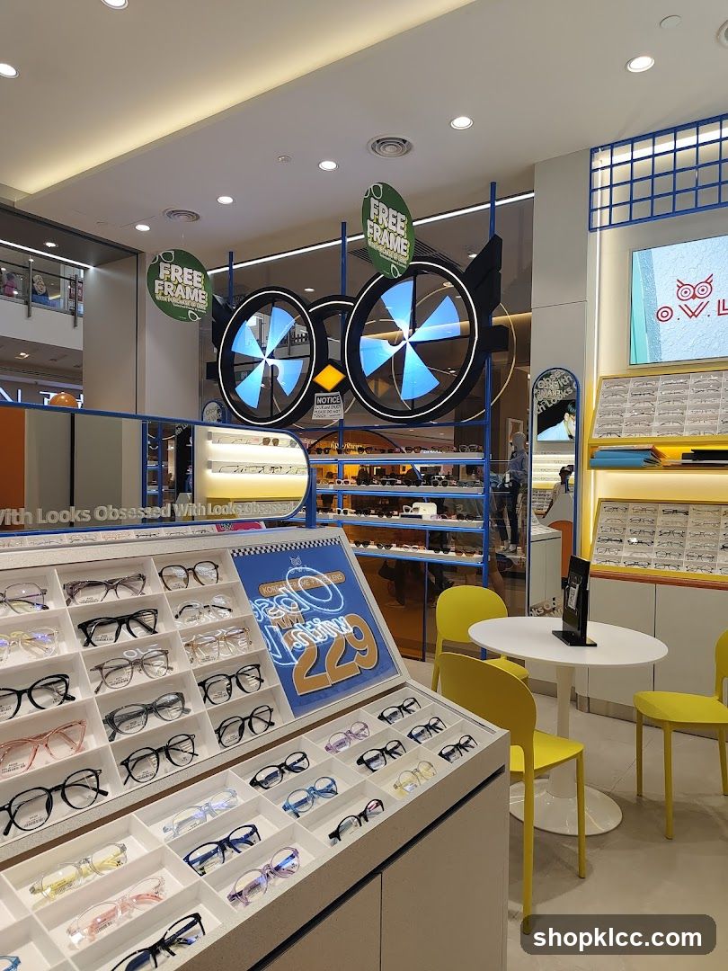 Eyewear Store Display
