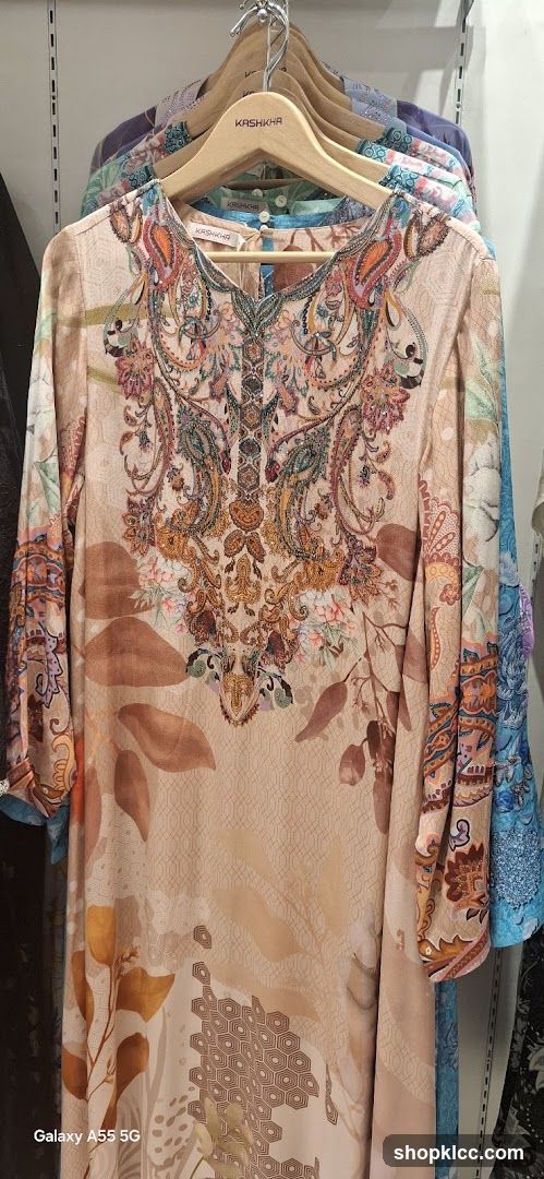 Kashkha Clothing Display