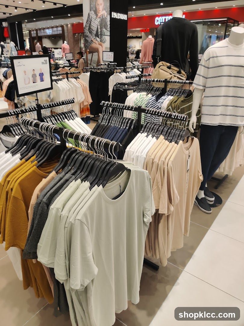 T-shirt Display
