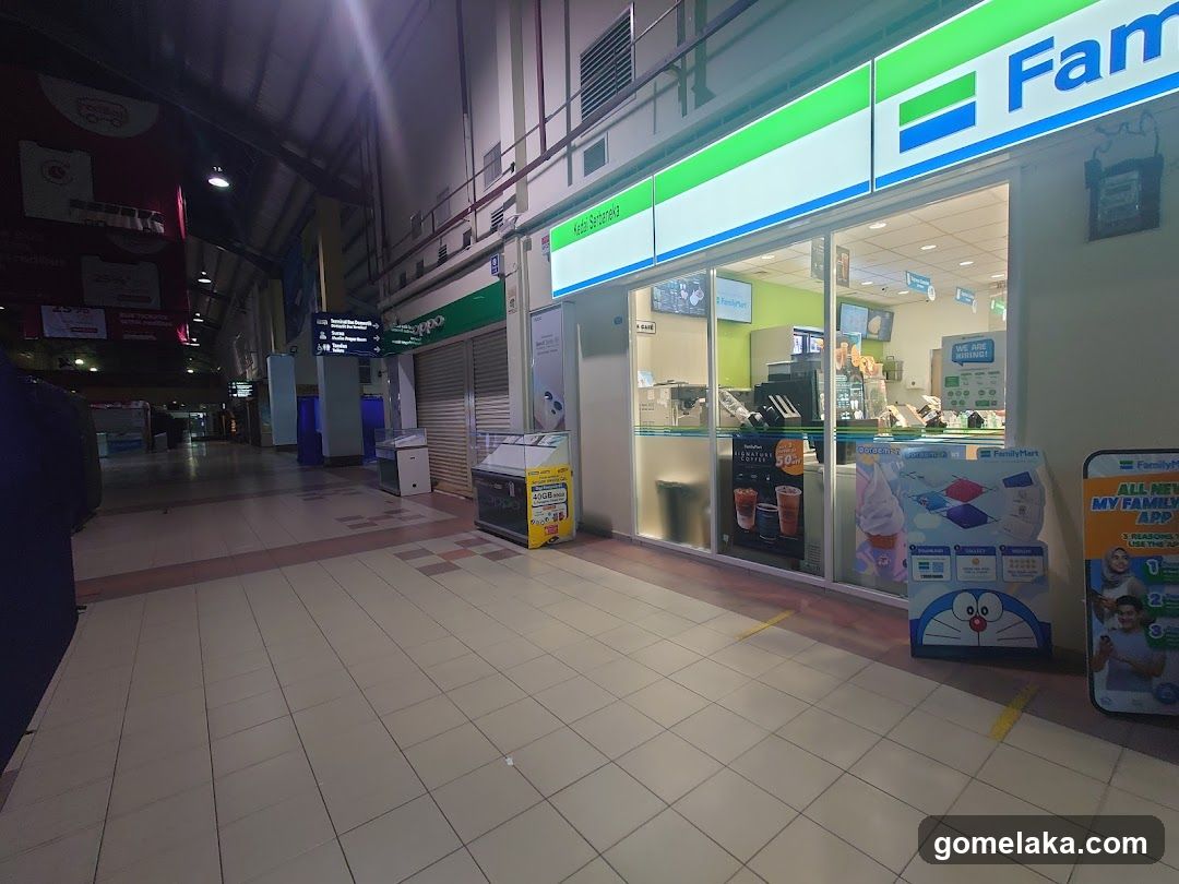 FamilyMart