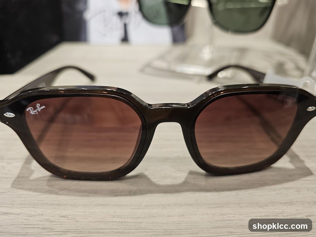 Ray-Ban Sunglasses