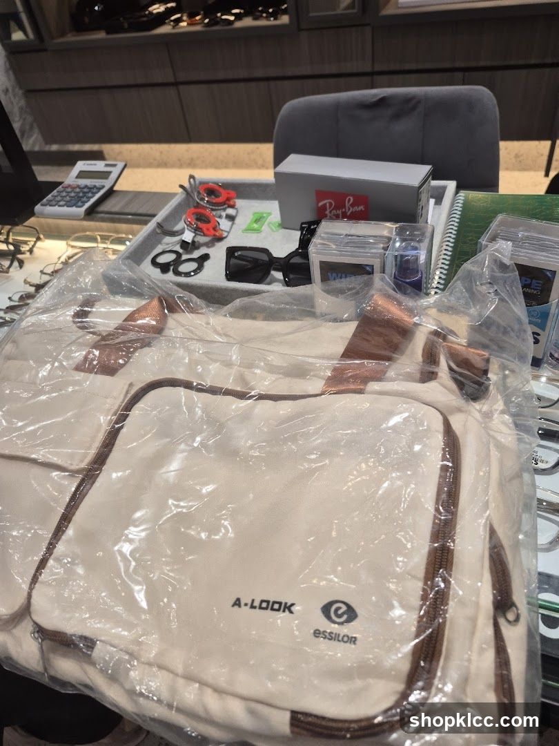 Eyewear Accessories and Bag