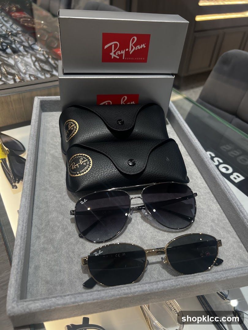 Ray-Ban Sunglasses Display