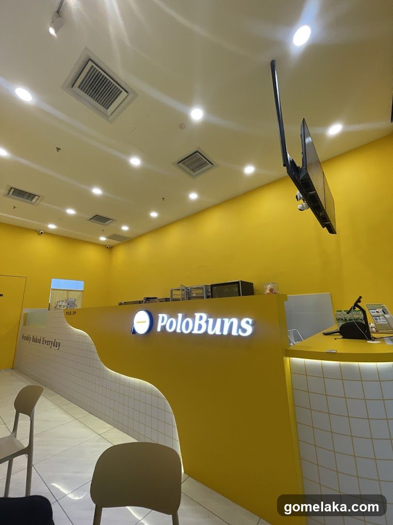 PoloBuns Interior