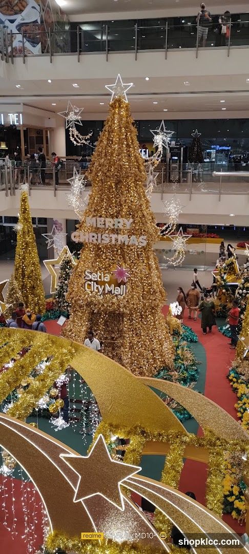 Christmas Decorations in a Mall