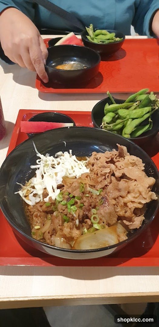 Beef Bowl with Edamame and Watermelon