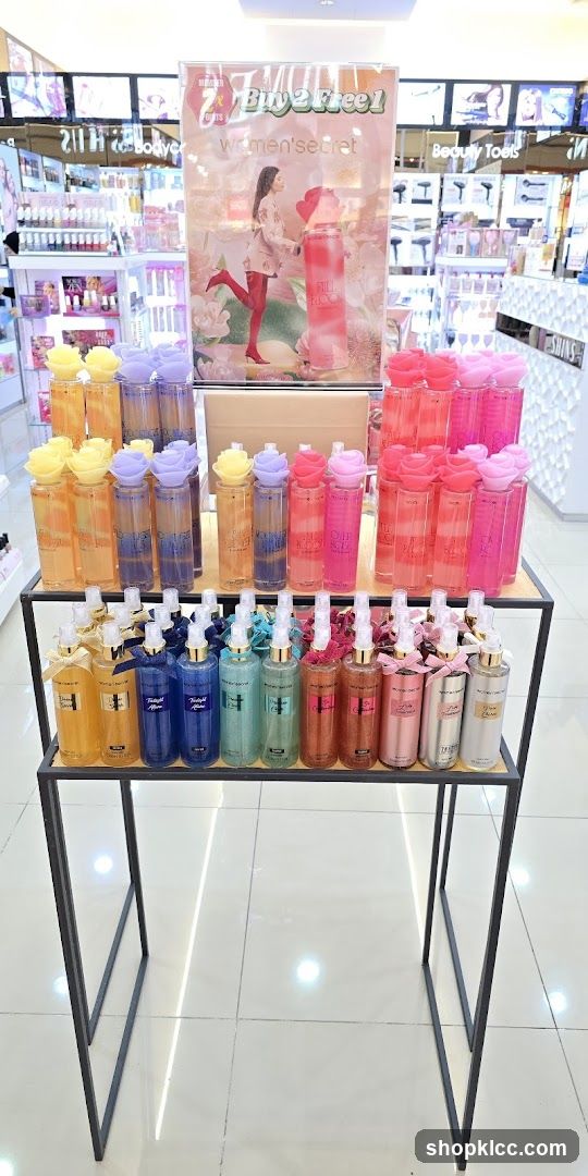 Body Mist Display