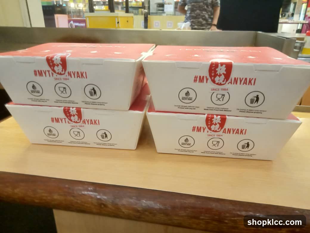 Takeaway Boxes