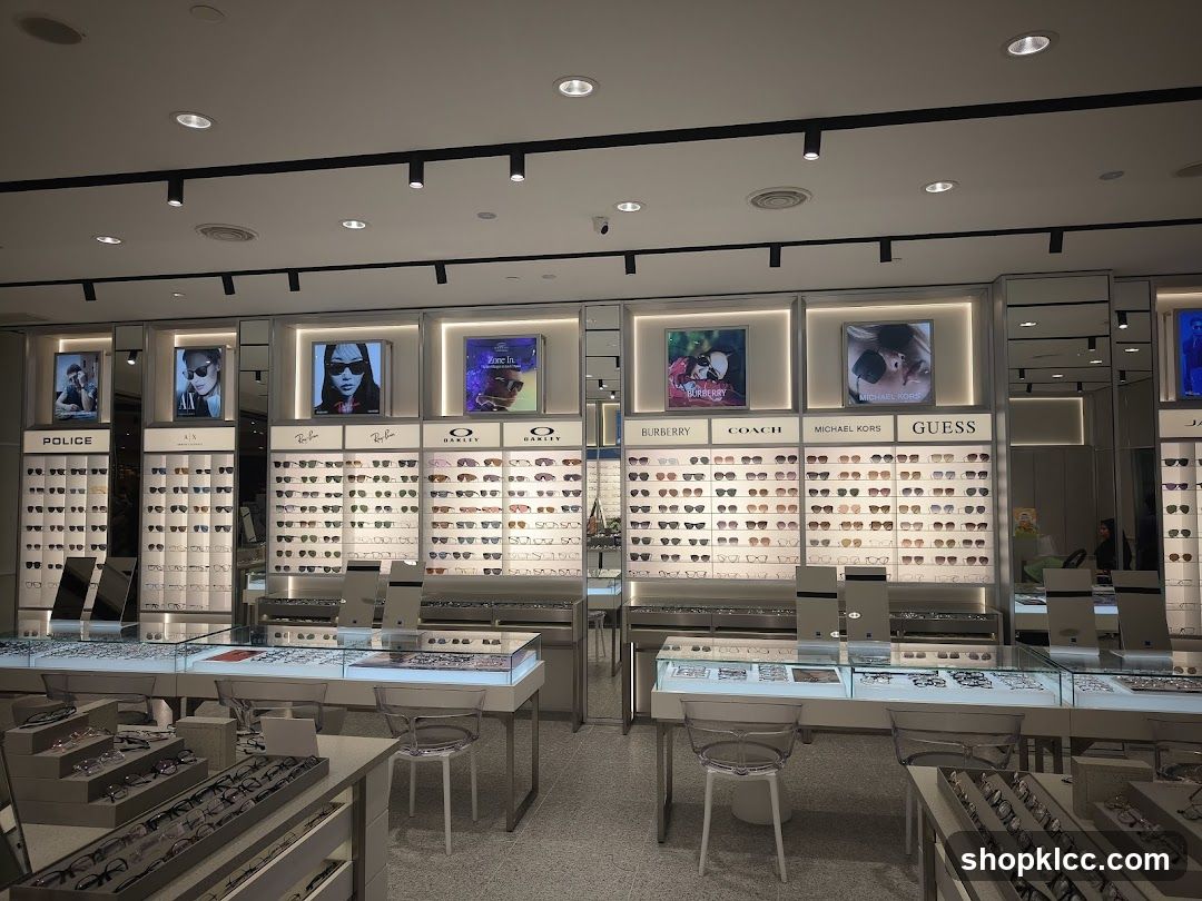 Eyewear Store Display