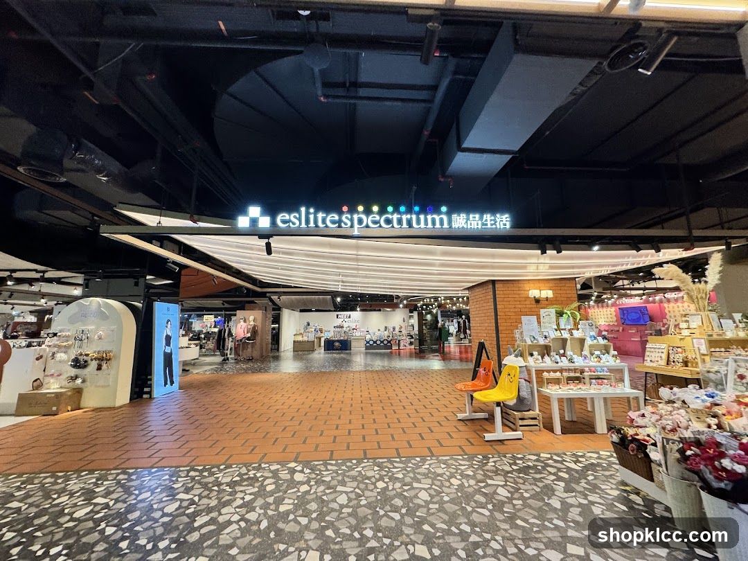 Eslespectrum Interior View