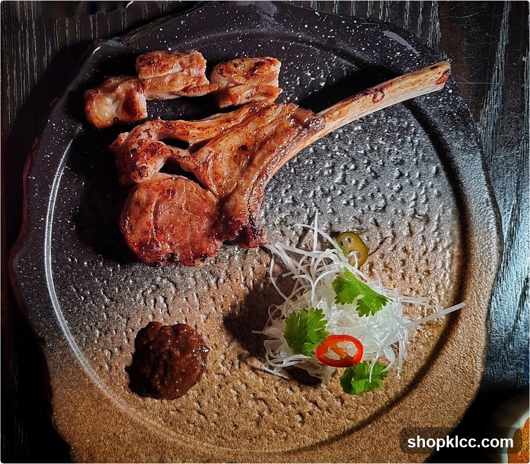 Grilled Lamb Chop with Garnish