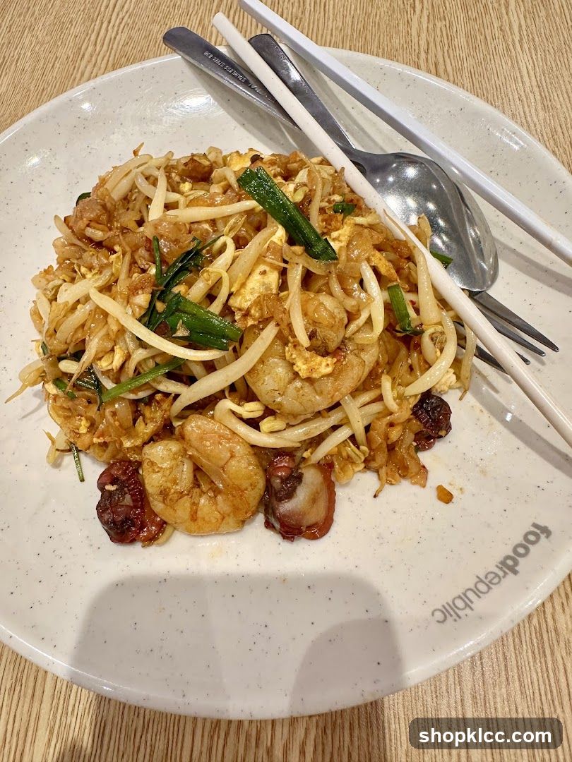 Shrimp Fried Rice with Bean Sprouts