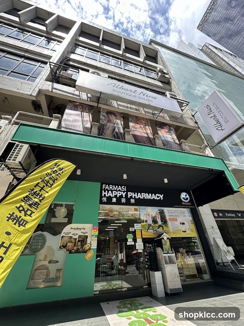 FARMASI HAPPY PHARMACY storefront