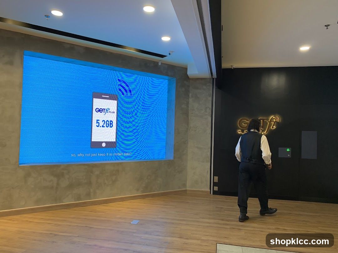 GetFi Plus Advertisement Display