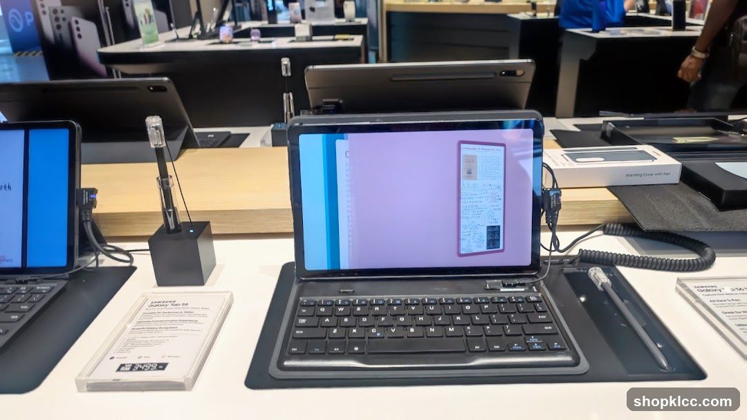 Electronics Store Display