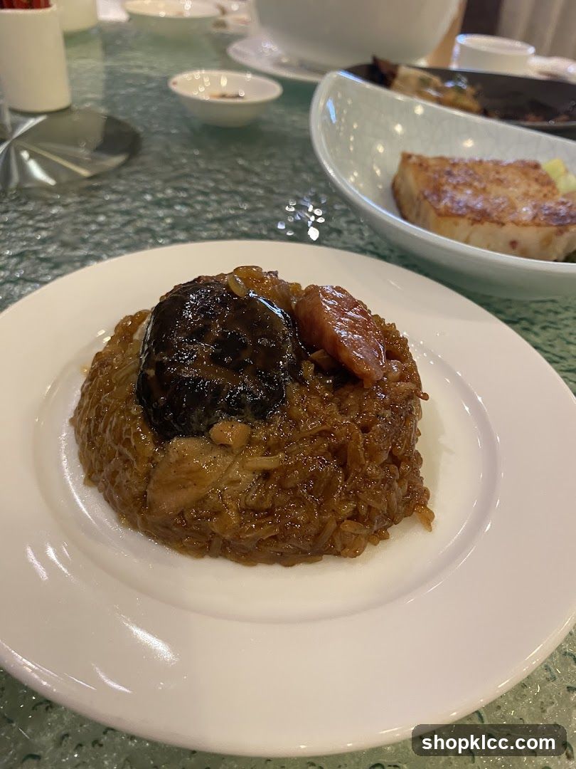 Sticky Rice with Mushroom and Meat