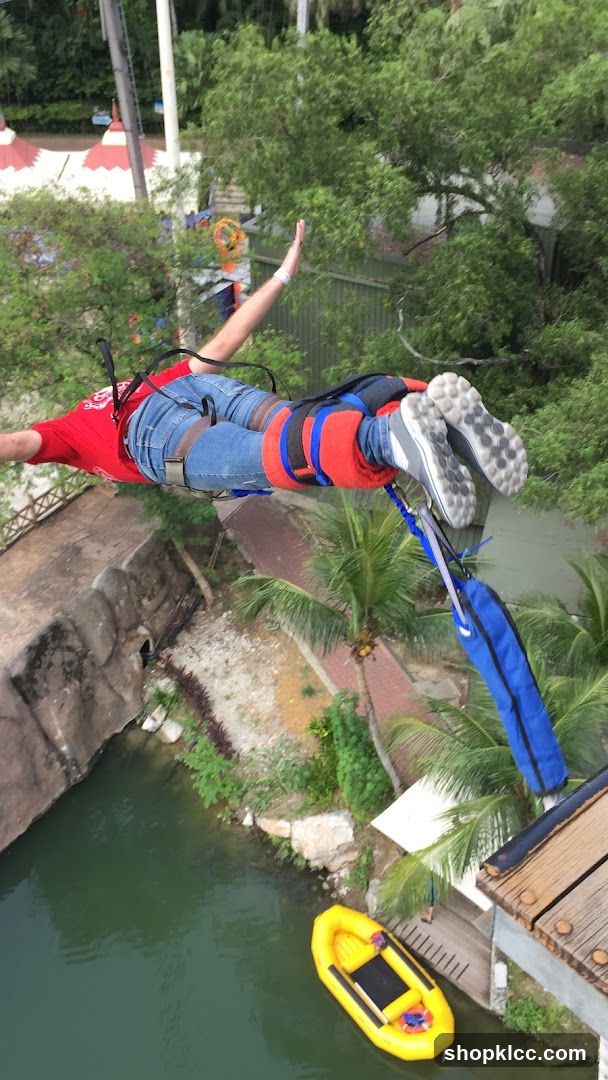 Bungee Jumper