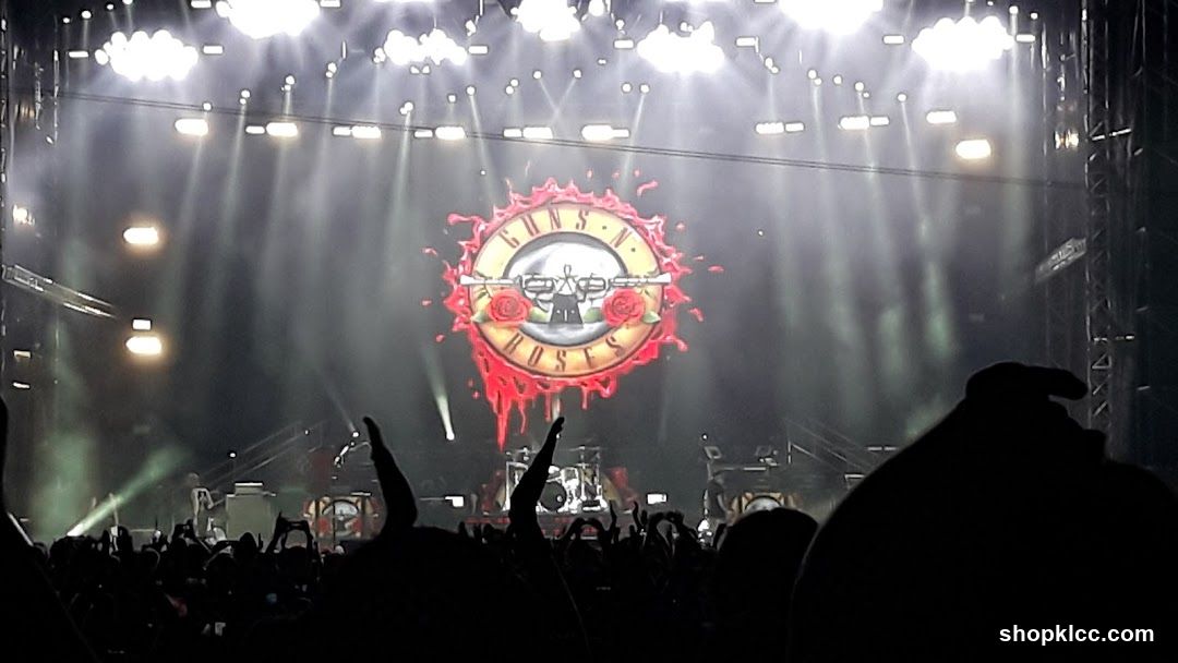 Guns N' Roses Concert