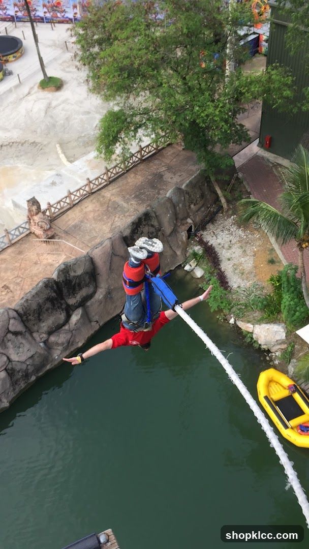 Bungee Jumping