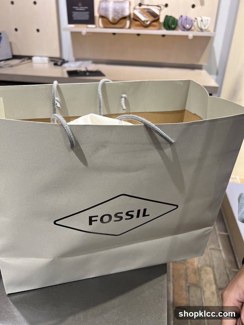 Fossil Shopping Bag