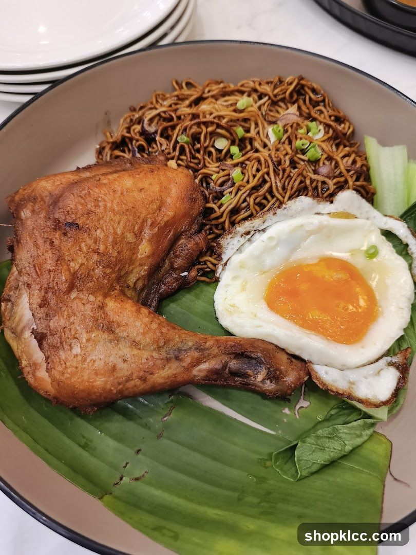 Fried Chicken and Noodles Dish