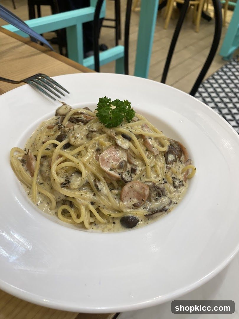 Creamy Pasta with Mushrooms and Sausage