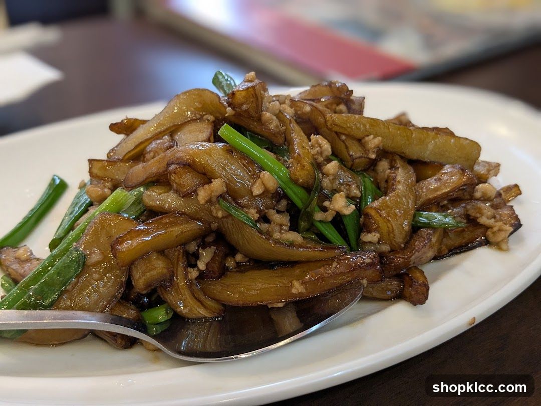 Stir-fried Eggplant with Minced Pork