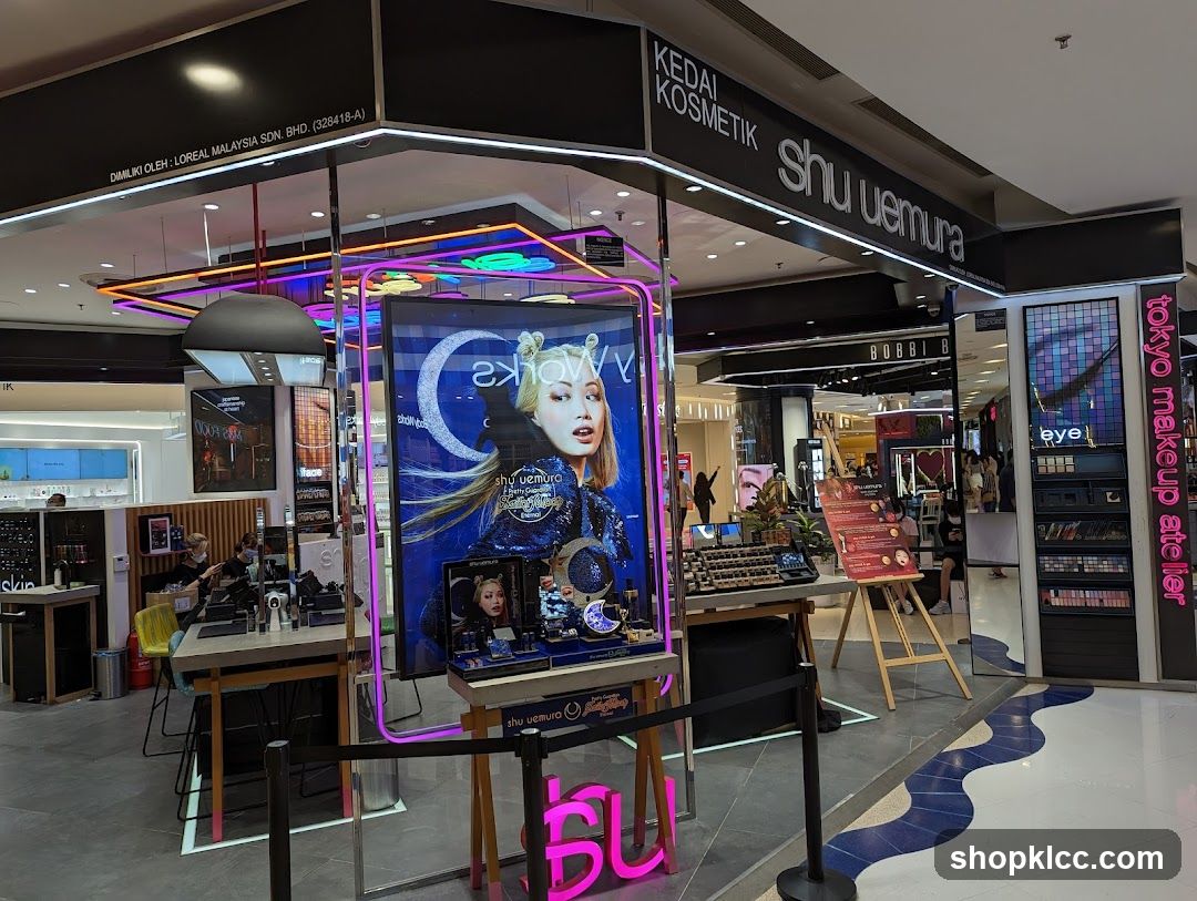Shu Uemura Makeup Store