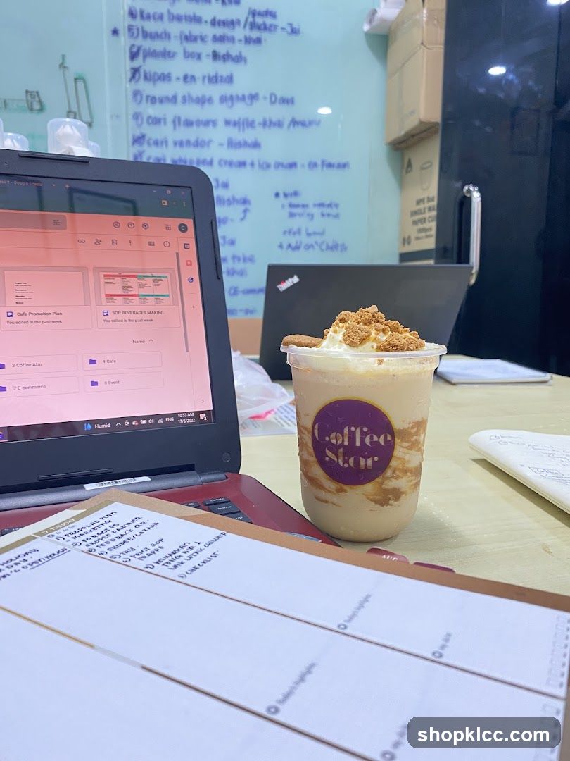 Coffee Star Drink and Workstation