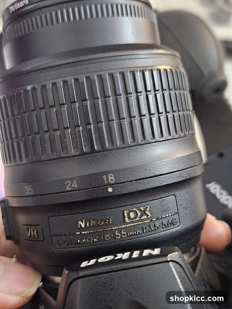 Nikon DX Lens Close-up