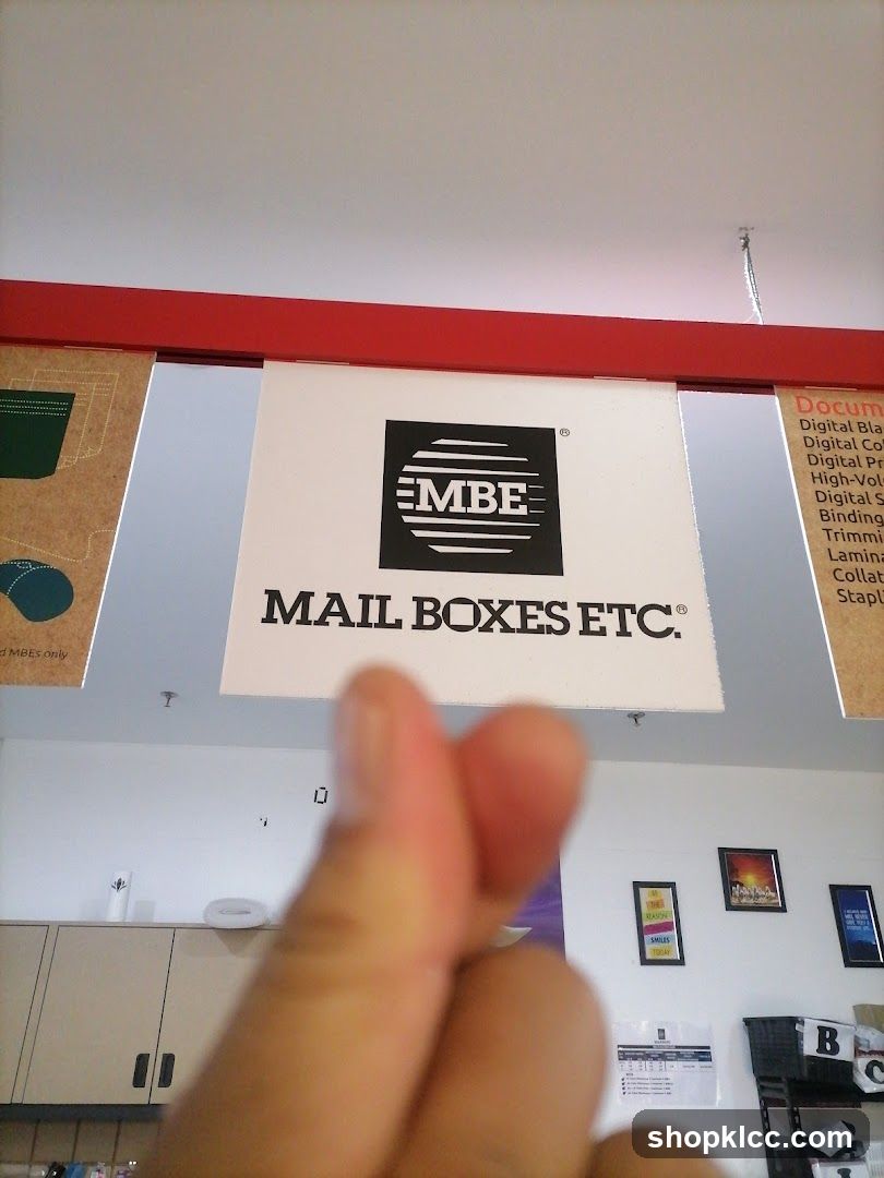 MBE Mail Boxes Etc. Sign