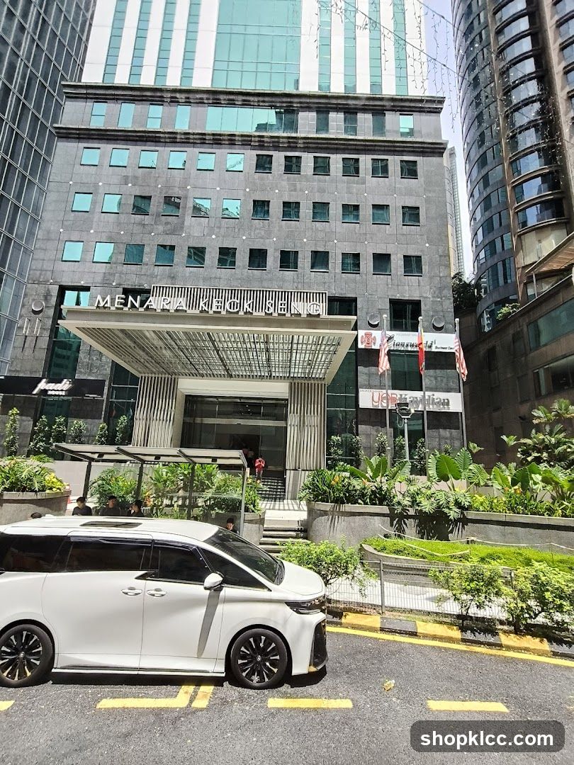 Menara Rock Feng Entrance