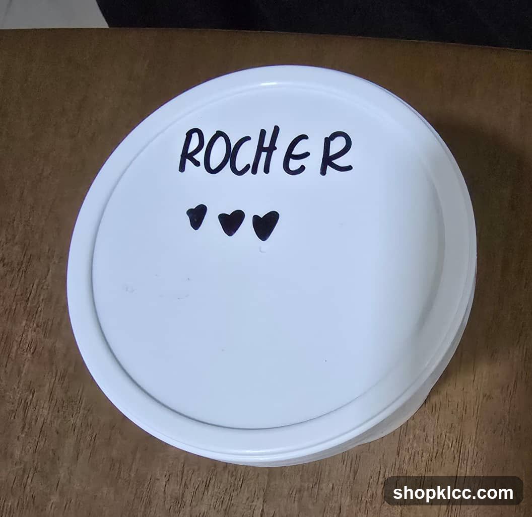 Container with "ROCHER" and hearts