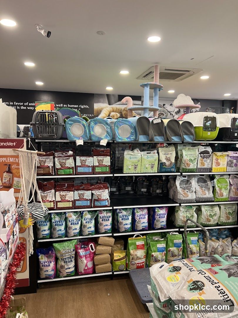 Pet Store Shelving