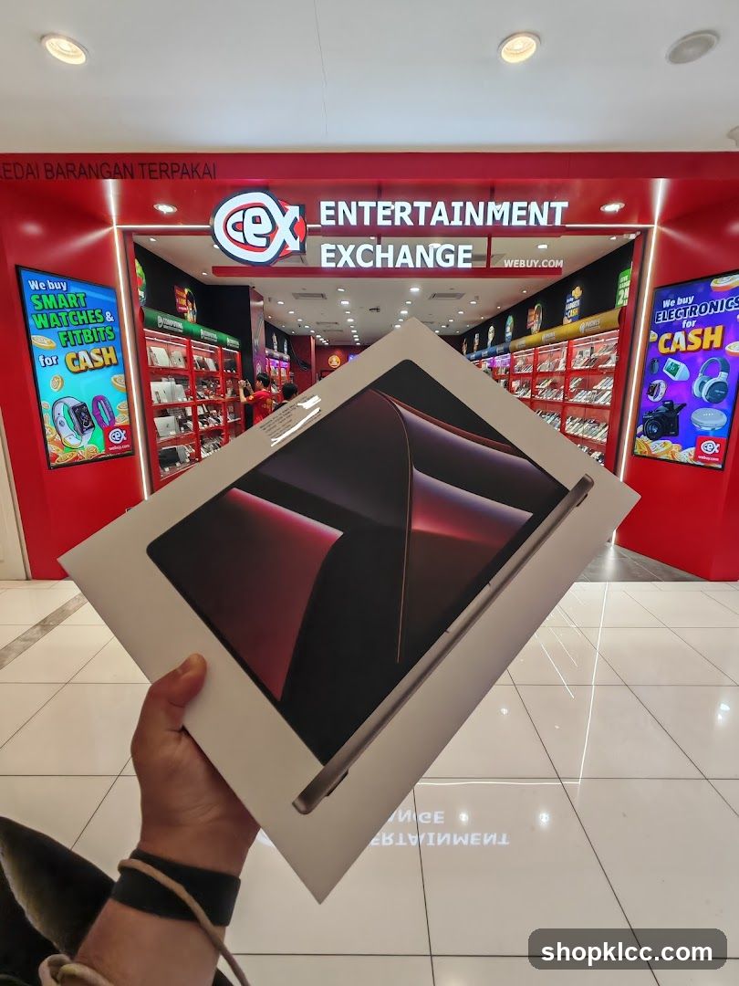 Cex Entertainment Exchange Store Interior