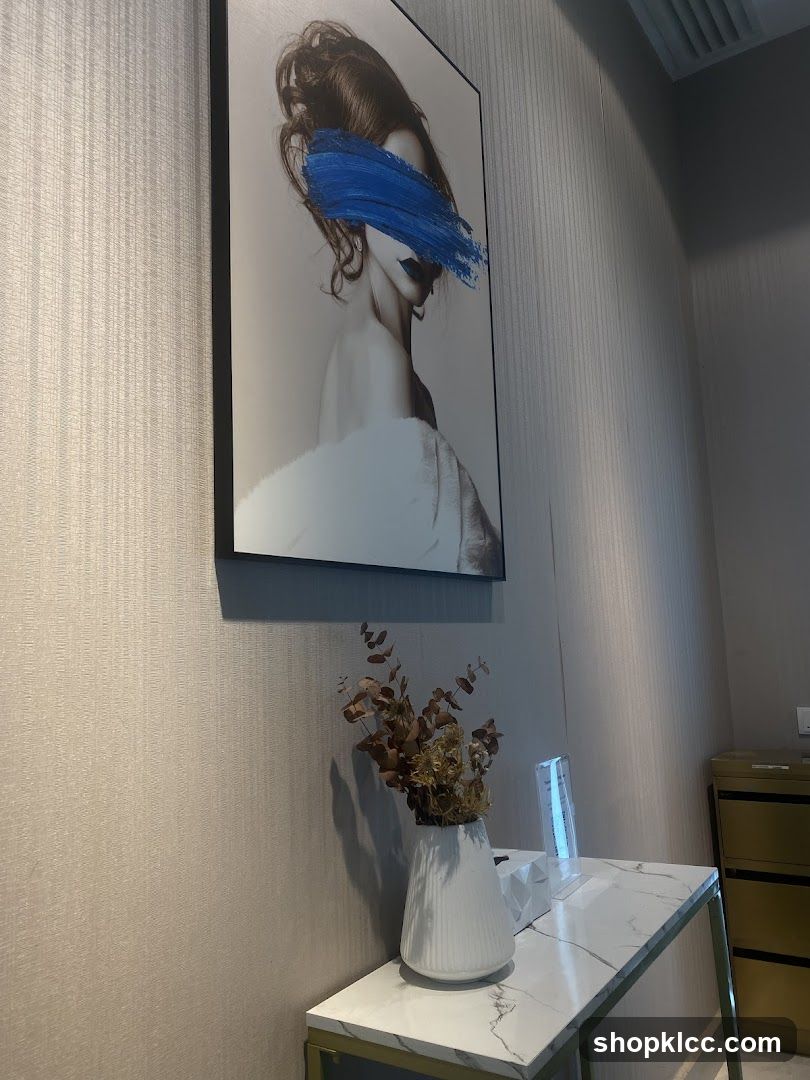 Modern Art and Decor