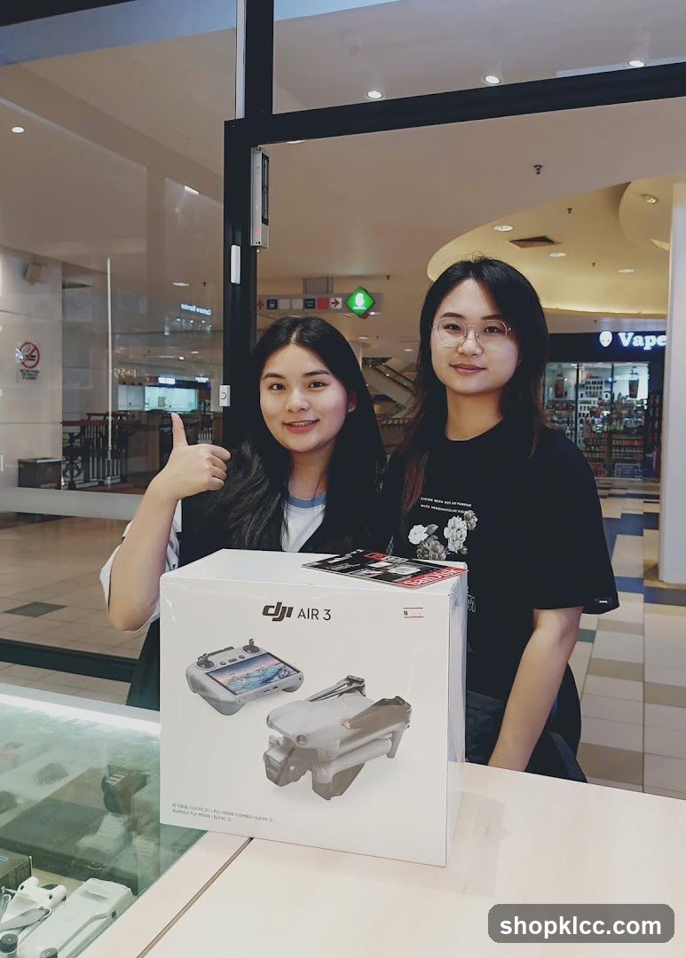 DJI Air 3 Product Display