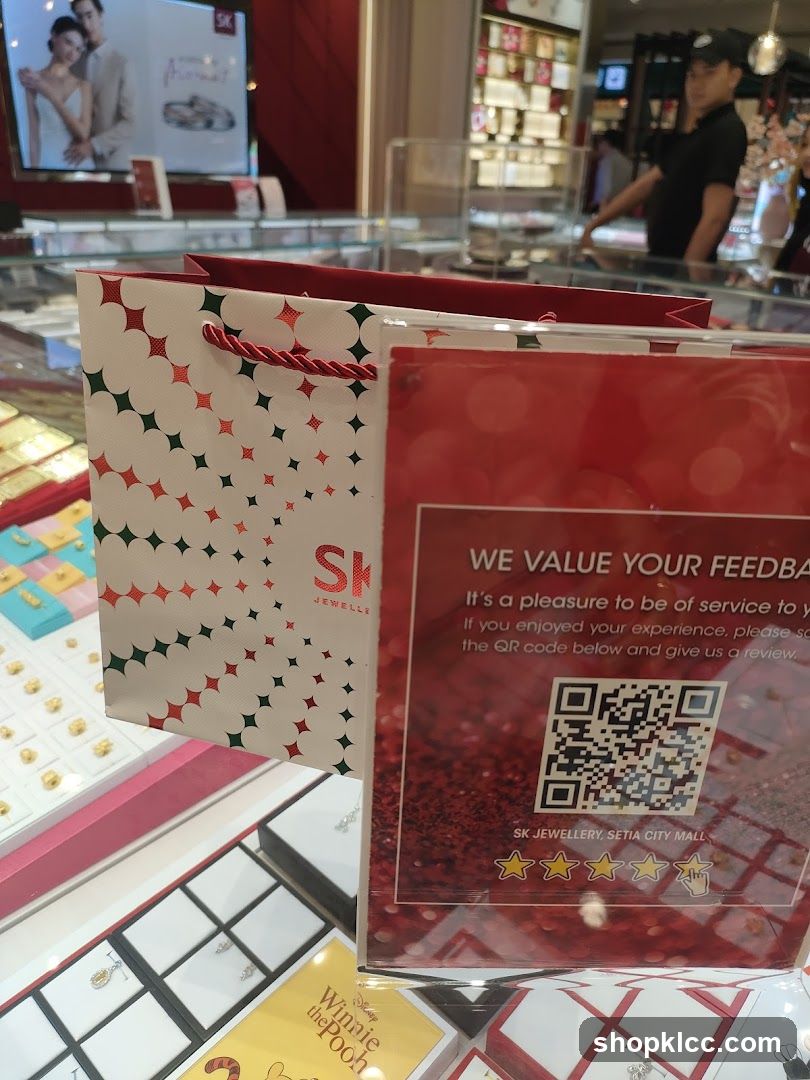 Jewelry Store Display