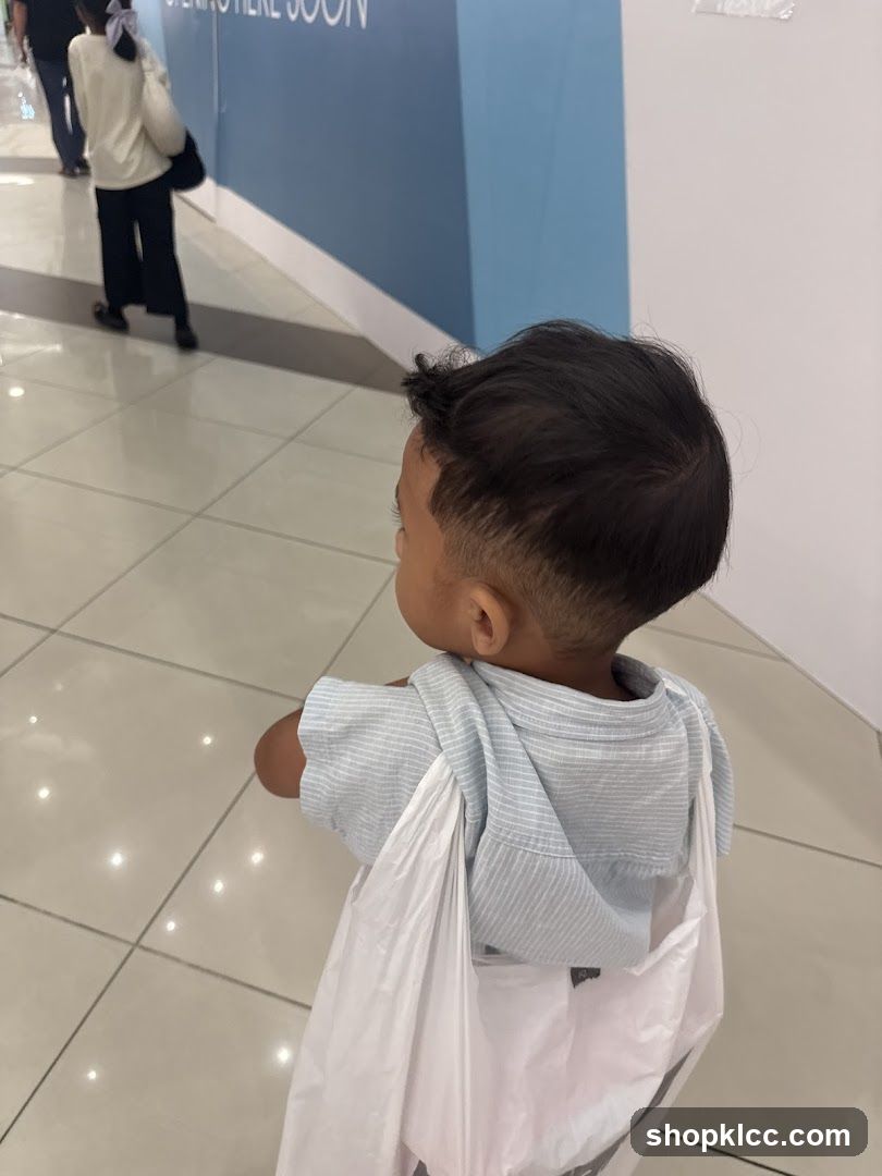 Child in a mall